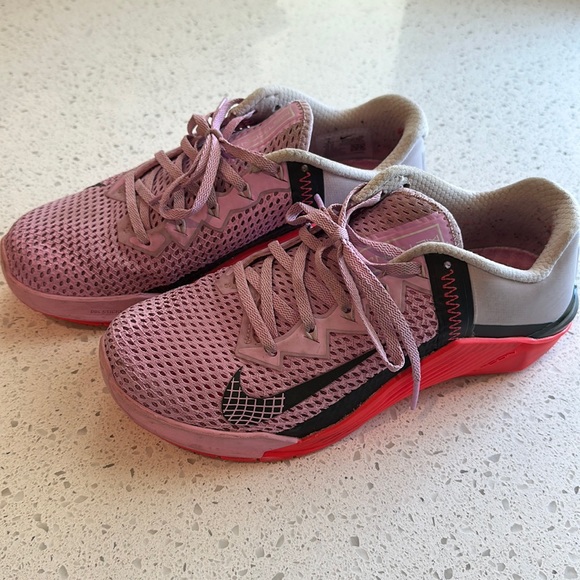 Nike Metcon 6 - Picture 1 of 7